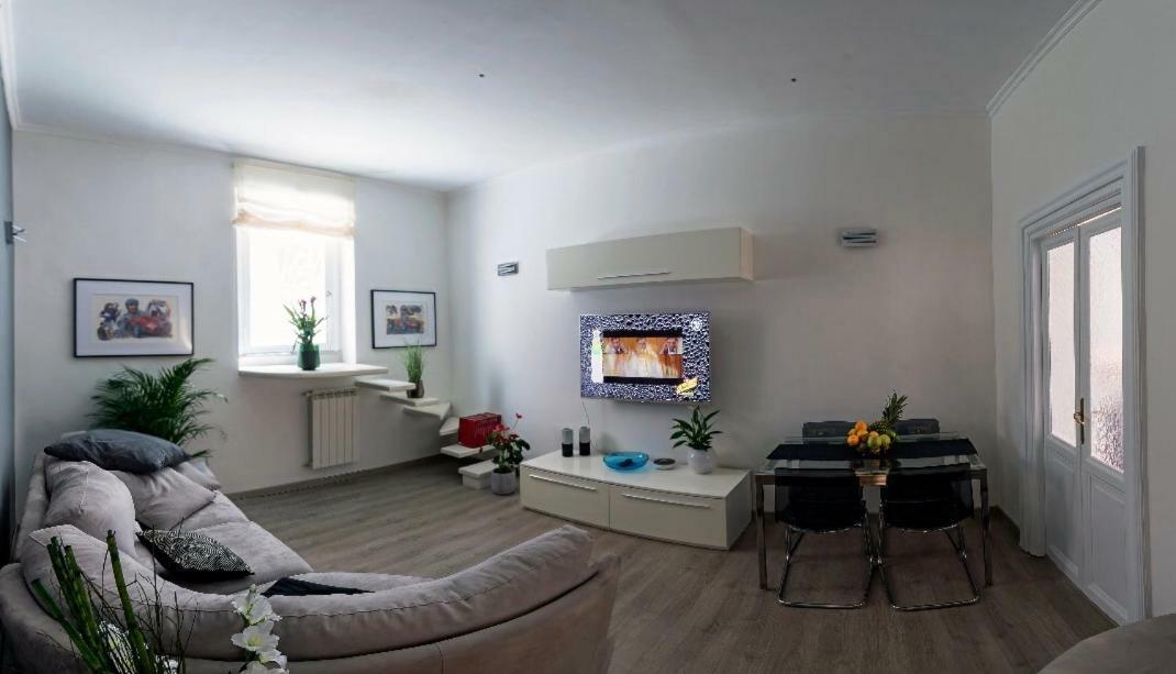 Spanish Steps 3 Bedrooms Cozy,Elegant And Central روما المظهر الخارجي الصورة